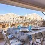 Apartamento Guesthost - Lovely Near The Beach! Palau