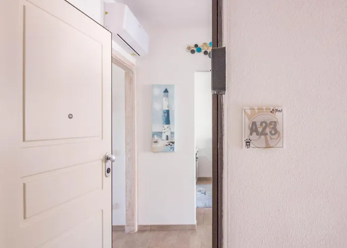 Apartment Guesthost - Lovely Near The Beach!