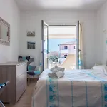 Διαμέρισμα Guesthost - Lovely Near The Beach! *