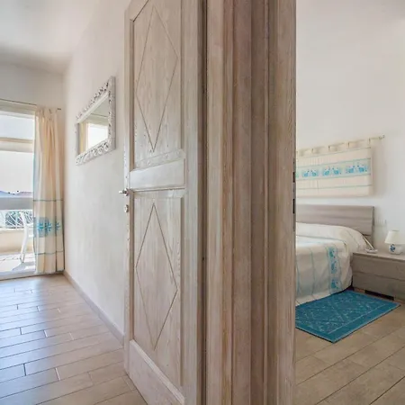 - Lovely Near The Beach!