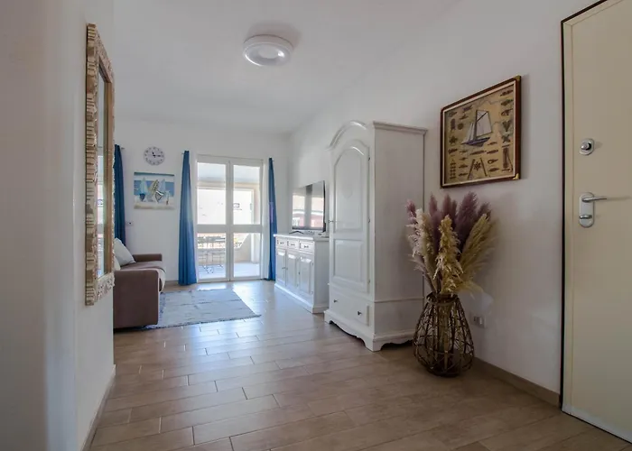 Daire Guesthost - Lovely Near The Beach! *