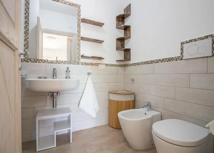 Daire Guesthost - Lovely Near The Beach!