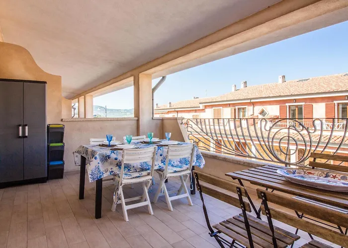 Daire Guesthost - Lovely Near The Beach! *